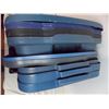 Image 2 : rubbermaid storage tote Lids (9 lids)
