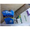 Image 4 : Tote (no lid) with cleaning /misc items