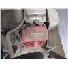 Image 4 : honda gc160 pressure washer (tires are flat) working