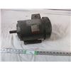 Image 1 : 2 HP electric motor