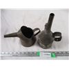 Image 1 : (2) Vintage Oil Cans