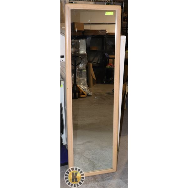 WOOD FRAME MIRROR