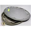Image 1 : 3 SILVER PLATED TRAYS