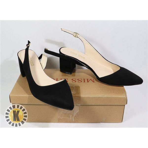 NEW WOMENS SIZE 38 SHOES