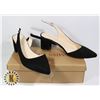 Image 1 : NEW WOMENS SIZE 38 SHOES