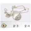 Image 1 : 940-120 NECKLACE, SILVER STONE SHAPED