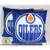 Image 1 : LOT OF TWO ONE OF A KIND OILERS PILLOWS (WASHABLE)