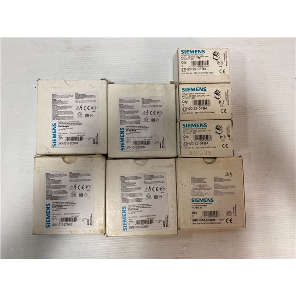 LOT OF SEIMENS PARTS NIB