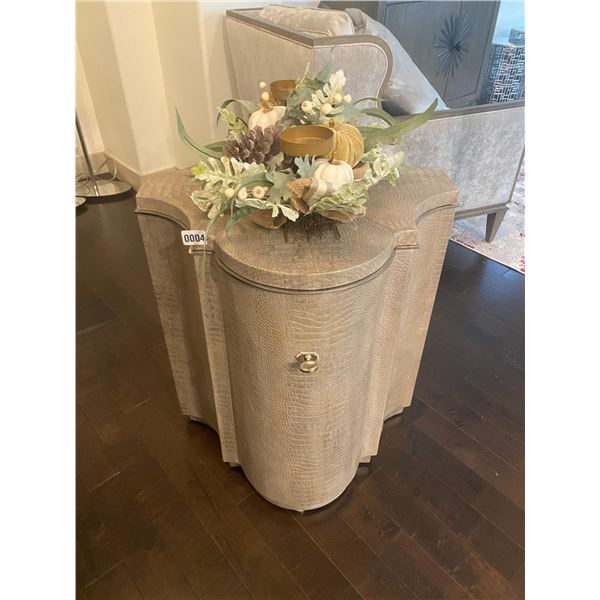 McArthur Fine Furniture Unique Side Table with Decoration 24"W x 25"L x 26"H