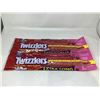 Image 1 : Twizzlers Pull n Peel Cherry Lot of 2 x 652