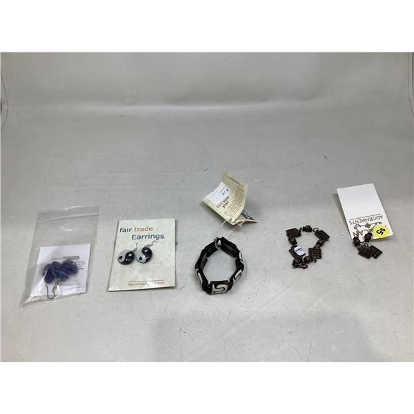 Lot of Assorted Jewelry