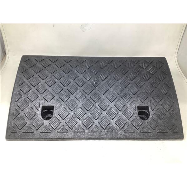 11cm Black Ramp
