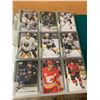 Image 5 : Upper Deck Hockey Card Set 2020-2021 series 1-200 in binder