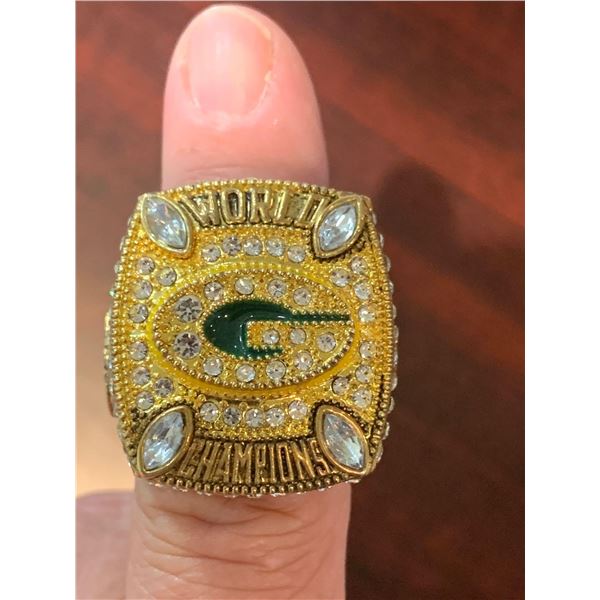 Commemorative issue Aaron Rodgers Green Bay Packers championship ring