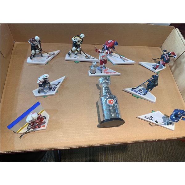 Lot of 9 mini McFarlane Figurines stanley cup - Sundin, Naslund, Messier, Koivu, Yzerman, Thornton,