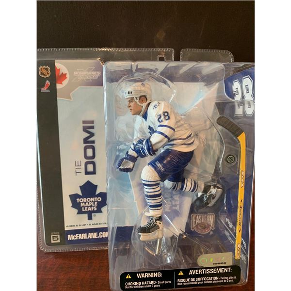 Tie Domi Toronto Maple Leafs McFarland Figurine NEW mint with ice surface mount and stick