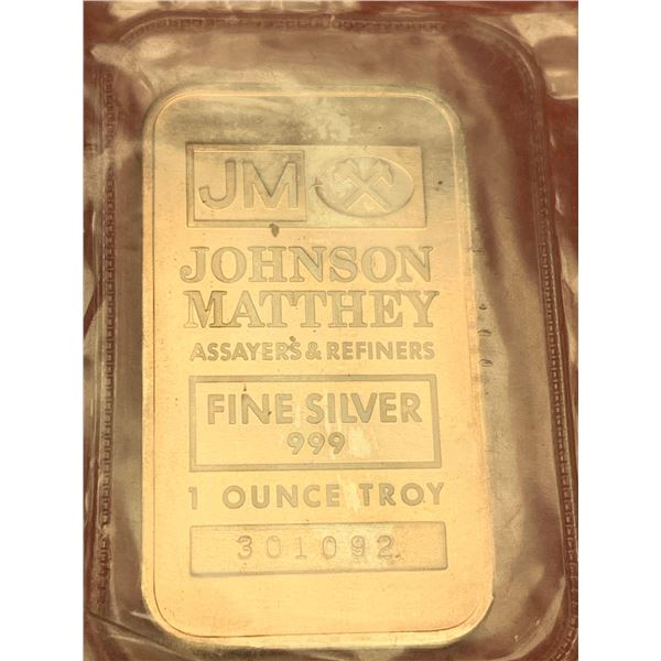 JM Assayers & Refinders fine silver .999 1 troy ounce silver wafer bar serial number 301092