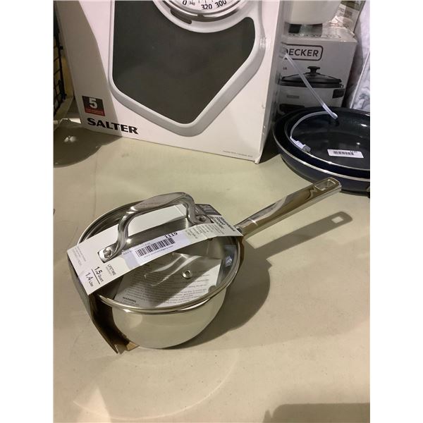 Salt Stainless Steel 1.5 QT Pot