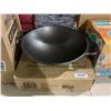 Image 1 : Lodge 14in Cast Iron Wok
