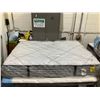 Image 1 : Queen Size Mattress
