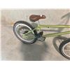 Image 3 : GREEN SINGLE SPEED STUNT BIKE