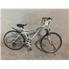 Image 2 : GREY NO NAME 18 SPEED, 22" FRAME ROAD BIKE- NO FRONT BRAKES