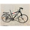 Image 2 : BLACK  BRODIE 24 SPEED 17" FRAME, DISC BRAKES, FRONT SUSPENSION MOUNTAIN BIKE - MISSING PEDAL & SEAT