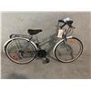 Image 2 : SILVER AND BLACK MTB DESIGN BLACK JACK, 18 SPEED, 17" FRAME ROAD BIKE