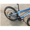Image 3 : BLUE KONA LAVA DOME, 24 SPEED, 14" FRAME, DISC BRAKES, FRONT SUSPENSION MOUNTAIN BIKE