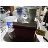 Image 2 : COLEMAN COOLER, CUPS, CREAMERS