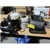 Image 1 : CAKE PANS, COOKIE SHEETS, SKILLETS, STAINLESS STEEL DOUGH MIXING BOWLS PLUS MORE