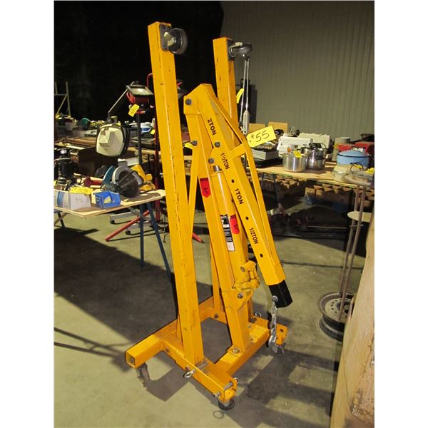 2 TONNE ENGINE HOIST