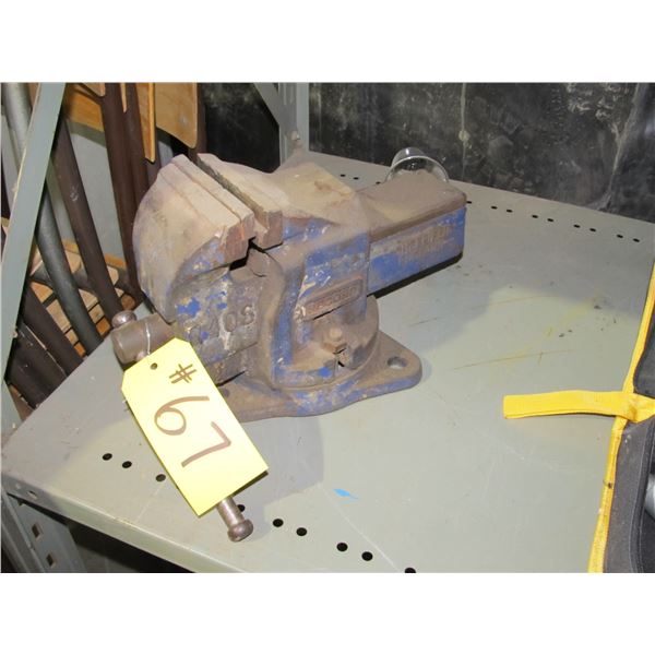 RECORD 4" SWIVEL VICE