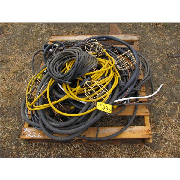 QUANTITY OF ELECTRIC CORDS