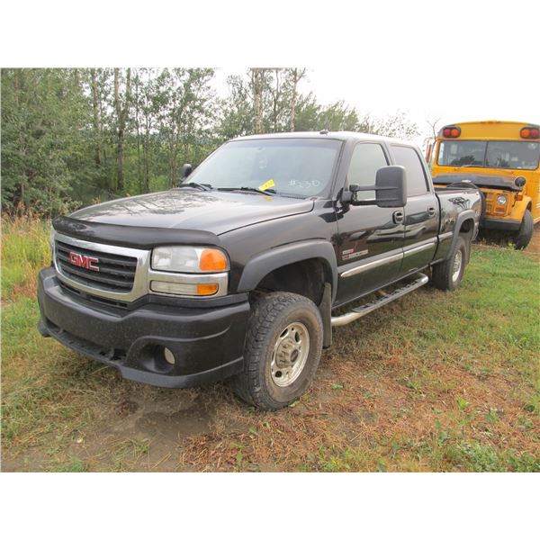 2004 GMC 2500 EXT CAB DURAMAX