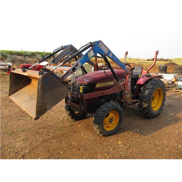 2003 TASKMASTER TITAN 438E DIESEL FWA TRACTOR