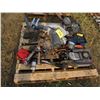 Image 1 : MITRE SAW, ATV JACK, SNATCH BLOCK, 4" VICE, SKIL SAW, FUEL CAPS, PRESSURE TESTER,