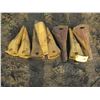 Image 1 : 8-TRACKHOE/LOADER BUCKET TEETH