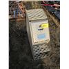 Image 1 : ALUMINUM SADDLE BOX
