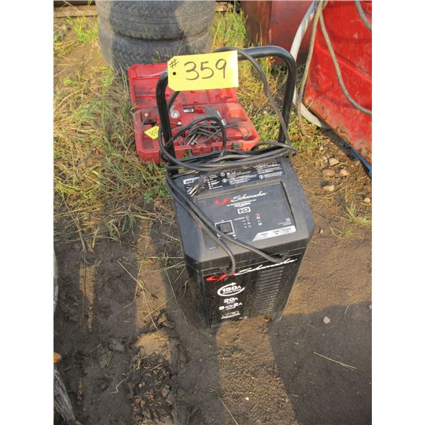 SCHUMACHER 150 CHARGER (WORKING)