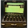 Image 1 : Stargate SG-1 (1997-2007) - 7 P90 Rifle Weapons in Prop Ammo Box