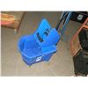 Image 2 : Mop Bucket