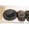 Image 2 : lot of 4 hats