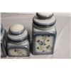 Image 3 : Glossy 3 piece Ceramic Cookie Jar/Canister set