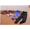 Image 1 : 40-52" Chest Ski-vest + Men's XL wetsuit + womens size 8 + ropes