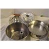 Image 2 : Lot of Kitchenware