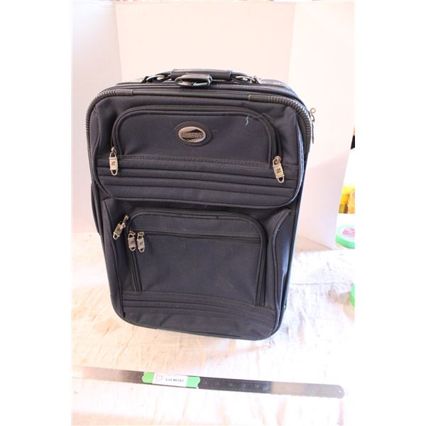 American Tourister Suit Case