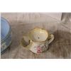 Image 2 : Vase Chalkware Piece Creamer Dish