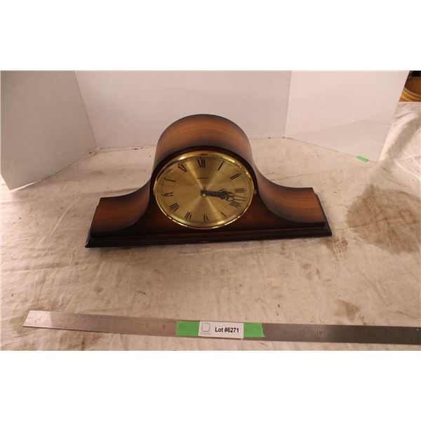 Mantle Clock Battery Operated (Staiger)