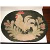 Image 2 : ROOSTER DECORATED HOOKED RUG